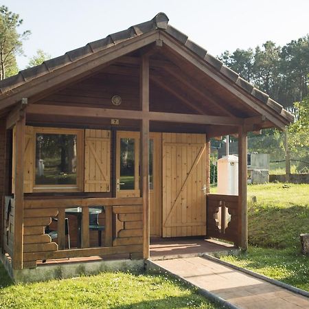 ホテルCamping Cachadelos サンシェンショ エクステリア 写真