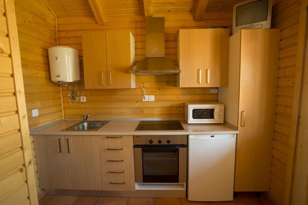 ホテルCamping Cachadelos サンシェンショ エクステリア 写真