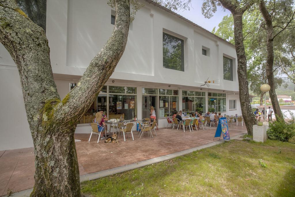 ホテルCamping Cachadelos サンシェンショ エクステリア 写真