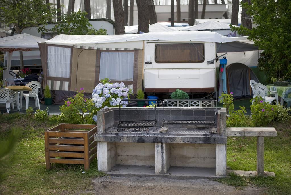 ホテルCamping Cachadelos サンシェンショ エクステリア 写真