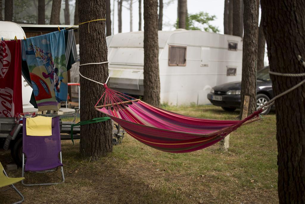 ホテルCamping Cachadelos サンシェンショ エクステリア 写真