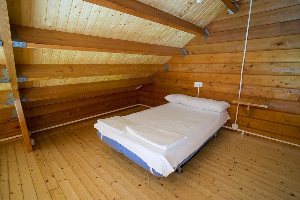 ホテルCamping Cachadelos サンシェンショ 部屋 写真