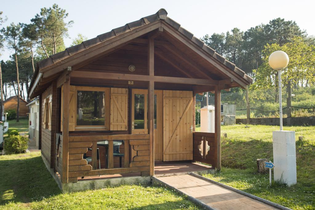 ホテルCamping Cachadelos サンシェンショ エクステリア 写真